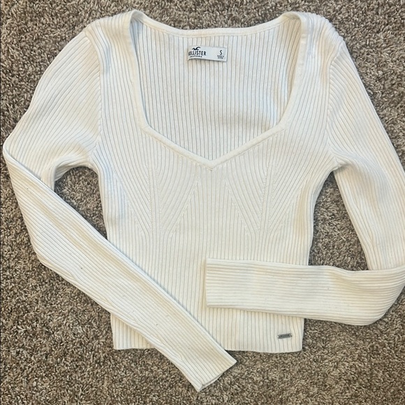 Hollister Sweaters - Hollister Off White Ribbed Knit Sweater